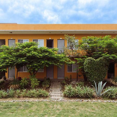 Hacienda Blanca Hotel Guiva San Pablo מראה חיצוני תמונה