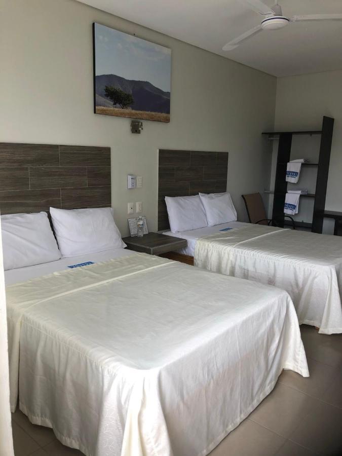 Hacienda Blanca Hotel Guiva San Pablo מראה חיצוני תמונה